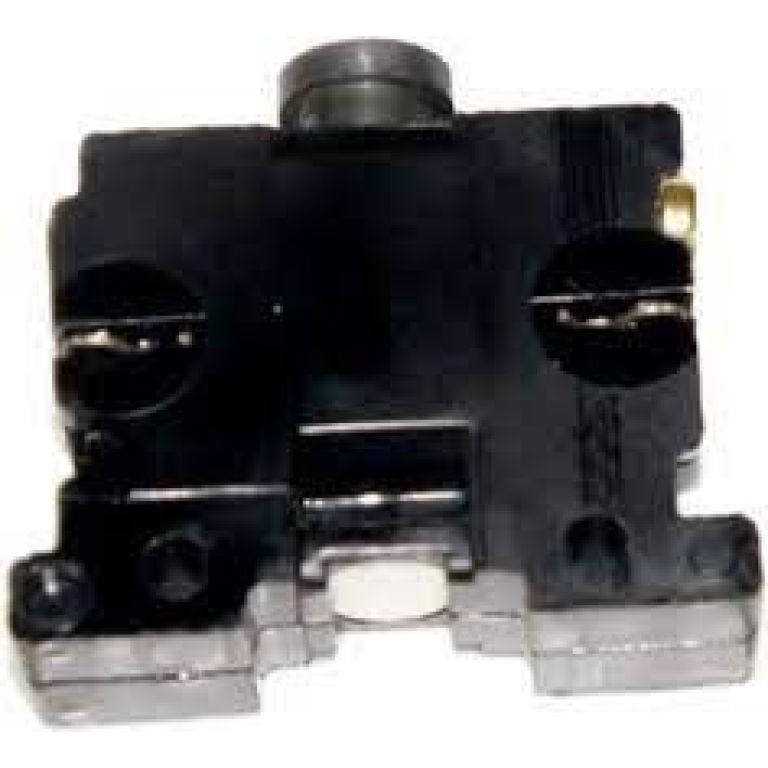 Микровыключатель привода дверей кабины 9550CC 1NC FO2215Z227 (OTIS)