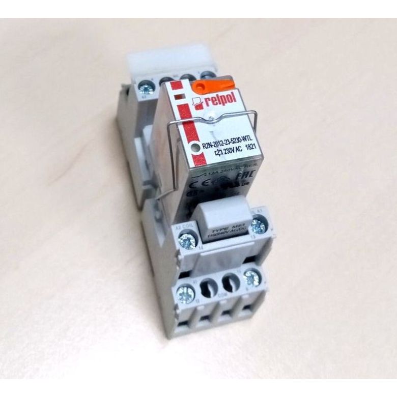 Реле R2N 2012-23-5230-WT 12A 2CO 230VAC з колодкою Relpol