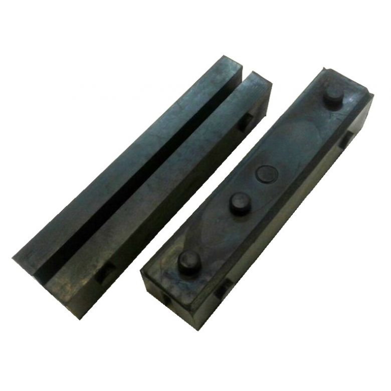 Вкладыш башмака противовеса Т5 140х30х30мм "П-обр." 7 pin (KONE) RPA